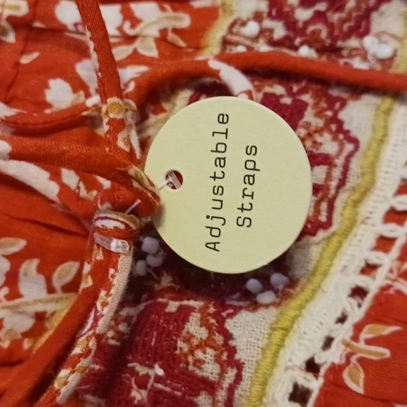 Atelier by Nicole Miller Embroidered Tank Top in Size Large (NWT) - Picture 9 of 9